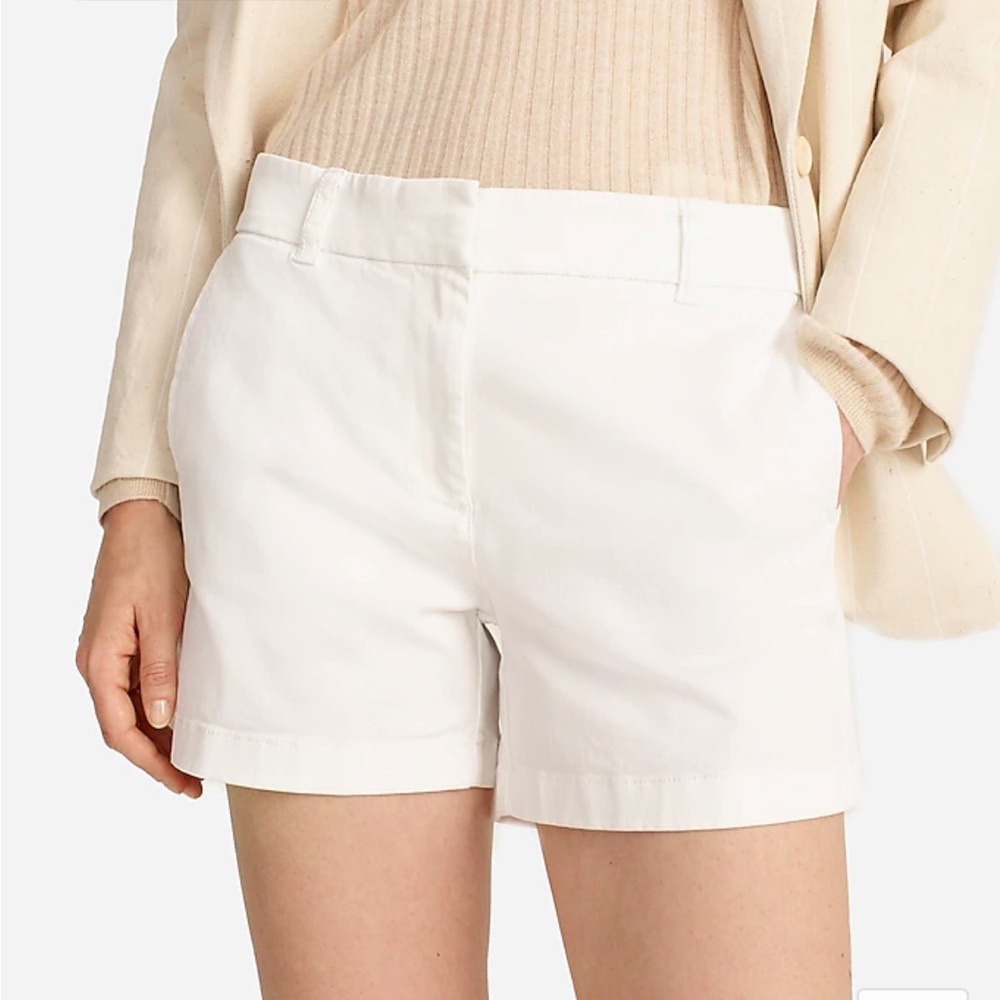 NY&Co white cotton chino style shorts size 0